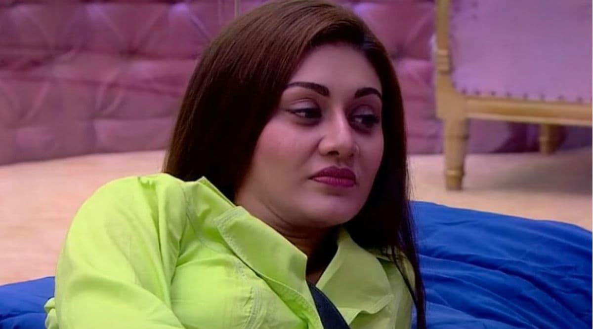 Bigg Boss 13 Day 39 Highlights: शेफाली जरीवाला बनी 'बिग बॉस 13' के घर की नई कैप्टेन Bigg Boss 13 Day 39 Highlights: शेफाली जरीवाला बनी 'बिग बॉस 13' के घर की नई कैप्टेन