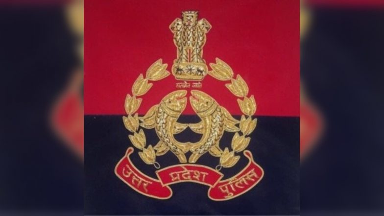 Uttar Pradesh: पुलिस ने ग्राम प्रधान से आदमी के पैरों पर रगड़वाई नाक