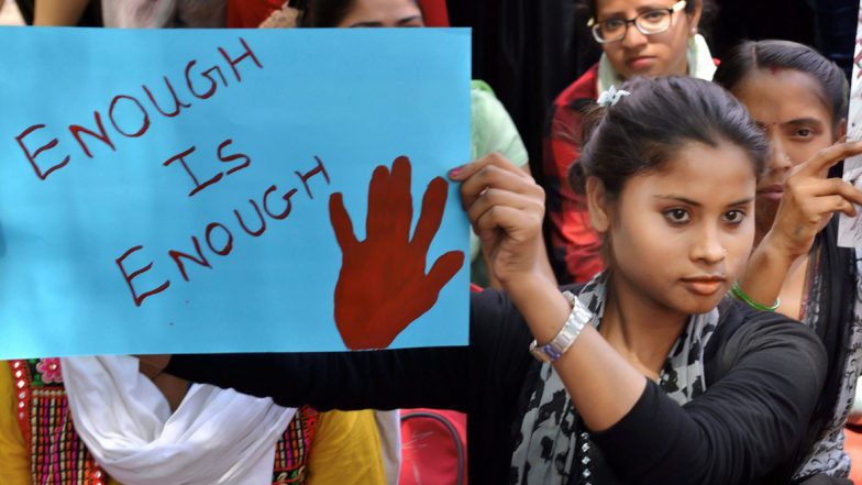 शर्मनाक: भारत और पाकिस्तान की पोर्न वेबसाइट्स पर ट्रेंड हो रहा है हैदराबाद गैंगरेप पीड़िता का नाम, आक्रोशित ट्विटर यूजर कर रहे हैं ये मांग