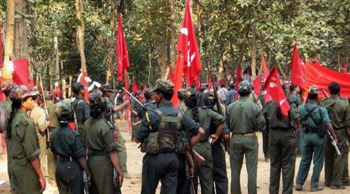 खूंखार नक्सली कमांडर रमन्ना की हार्ट अटैक से हुई मौत ? 40 लाख का था इनाम, कई बड़ी वारदात को दिया था अंजाम खूंखार नक्सली कमांडर रमन्ना की हार्ट अटैक से हुई मौत ? 40 लाख का था इनाम, कई बड़ी वारदात को दिया था अंजाम