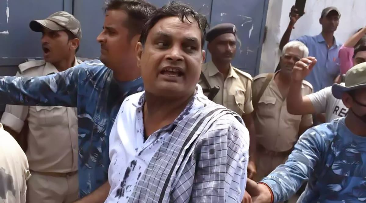 मुजफ्फरपुर शेल्टर होम रेप केस: दिल्ली की अदालत आज सुना सकती है फैसला मुजफ्फरपुर शेल्टर होम रेप केस: दिल्ली की अदालत आज सुना सकती है फैसला
