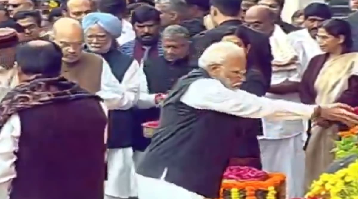 13 दिसंबर संसद हमले की 18वीं बरसी: राष्ट्रपति रामनाथ कोविंद, PM मोदी समेत कई दिग्गज नेताओं ने शहीदों की वीरता को सलाम किया 13 दिसंबर संसद हमले की 18वीं बरसी: राष्ट्रपति रामनाथ कोविंद, PM मोदी समेत कई दिग्गज नेताओं ने शहीदों की वीरता को सलाम किया