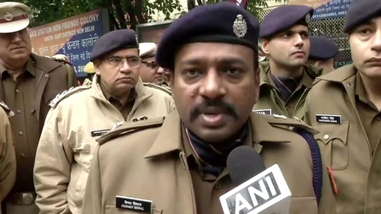 शाहीन बाग: साउथ-ईस्ट दिल्ली के DCP चिन्मय बिस्वाल का तबादला, इलेक्शन कमीशन ने निर्देश के बाद की कार्रवाई 