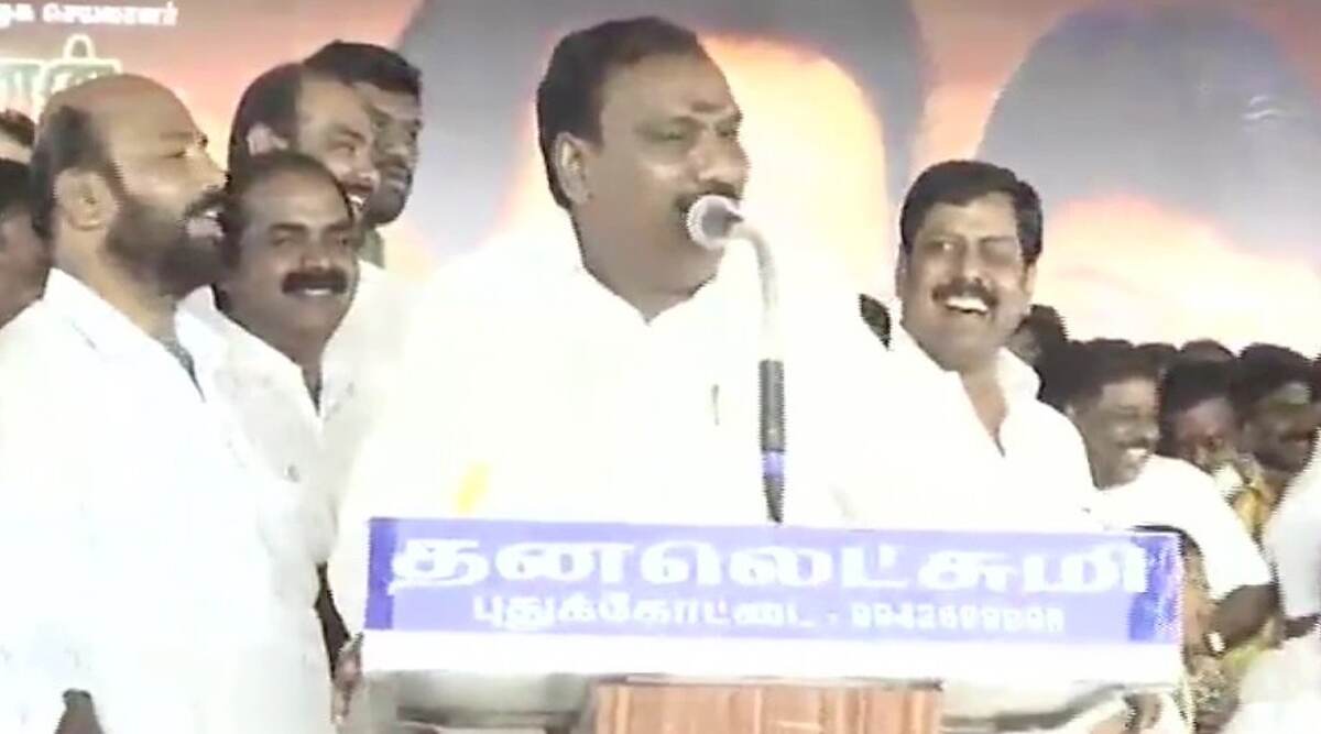 तमिलनाडु: बीजेपी को बड़ा झटका, प्रदेश उपाध्यक्ष बी टी ए कुमार DMK में हुए शामिल तमिलनाडु: बीजेपी को बड़ा झटका, प्रदेश उपाध्यक्ष बी टी ए कुमार DMK में हुए शामिल