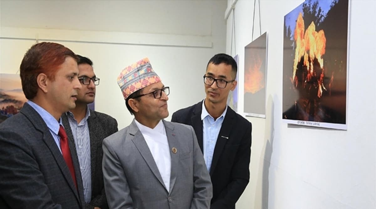 नेपाल के कला समिति में 'रंगबिरंगे युन्नान की सैर' शीर्षक फोटो प्रदर्शनी का हुआ उद्घाटन नेपाल के कला समिति में 'रंगबिरंगे युन्नान की सैर' शीर्षक फोटो प्रदर्शनी का हुआ उद्घाटन