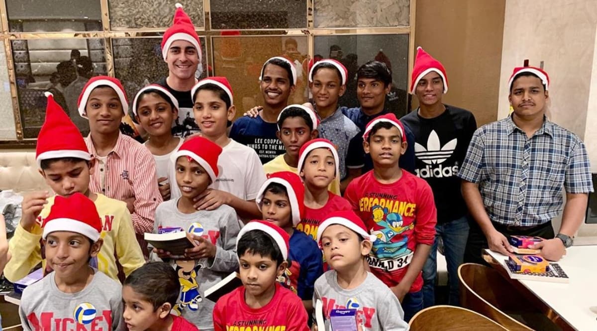 गौतम रोडे को बच्चों के साथ क्रिसमस मनाना है पसंद, सोशल मीडिया पर शेयर की तस्वीरें गौतम रोडे को बच्चों के साथ क्रिसमस मनाना है पसंद, सोशल मीडिया पर शेयर की तस्वीरें