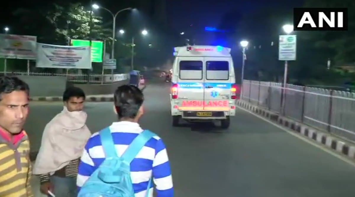 उन्नाव गैंगरेप पीड़िता का सफदरजंग अस्पताल में होगा इलाज, दिल्ली एयरपोर्ट से अस्पताल लाने वाले एंबुलेंस ने 18 मिनट में तय की 13 किमी की दूरी उन्नाव गैंगरेप पीड़िता का सफदरजंग अस्पताल में होगा इलाज, दिल्ली एयरपोर्ट से अस्पताल लाने वाले एंबुलेंस ने 18 मिनट में तय की 13 किमी की दूरी