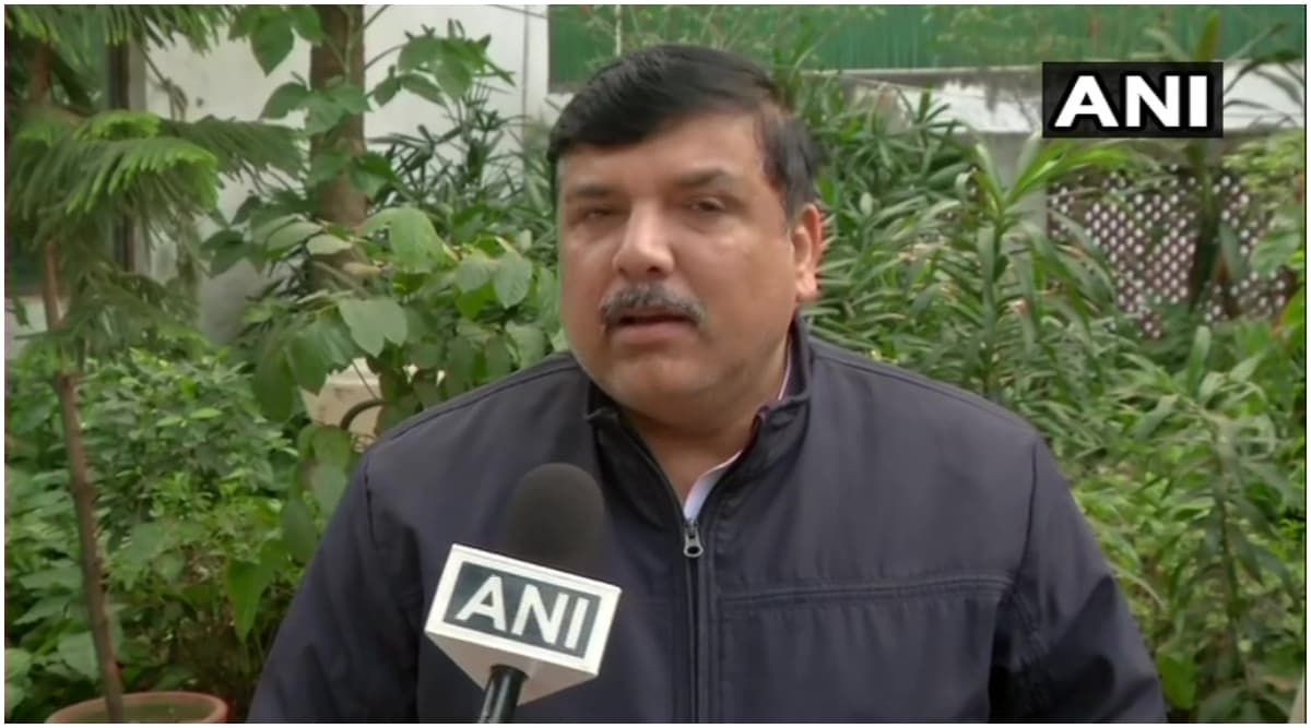 दिल्ली आग हादसे पर राजनीति शुरू, AAP सांसद संजय सिंह बोले- घर में फैक्ट्री अवैध रूप से चल रही थी तो उसे बंद कराना MCD की थी जिम्मेदारी दिल्ली आग हादसे पर राजनीति शुरू, AAP सांसद संजय सिंह बोले- घर में फैक्ट्री अवैध रूप से चल रही थी तो उसे बंद कराना MCD की थी जिम्मेदारी