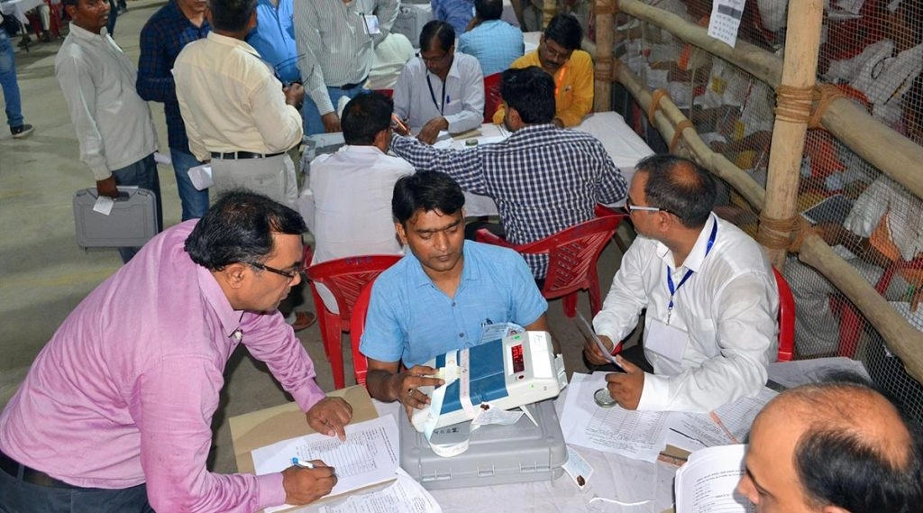 सतीश द्विवेदी ने यूपी पंचायत चुनाव के दौरान 1,621 शिक्षक समेत अन्य कर्मियों के मौत के दावे को बताया गलत 