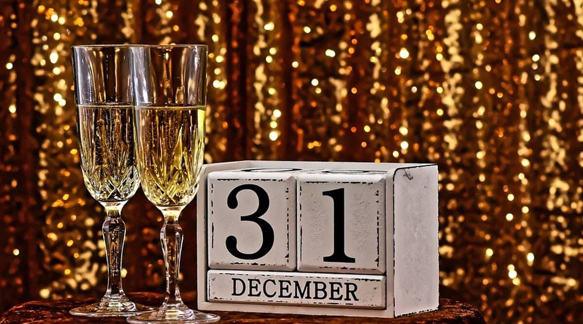 New Year 2020: दिल्ली-मुंबई-बेंगलुरु में न्यू ईयर ईव पार्टी को लेकर पब, लोकल ट्रेन, मेट्रो और ट्रैफिक एडवाइजरी जारी, आप भी जानें New Year 2020: दिल्ली-मुंबई-बेंगलुरु में न्यू ईयर ईव पार्टी को लेकर पब, लोकल ट्रेन, मेट्रो और ट्रैफिक एडवाइजरी जारी, आप भी जानें