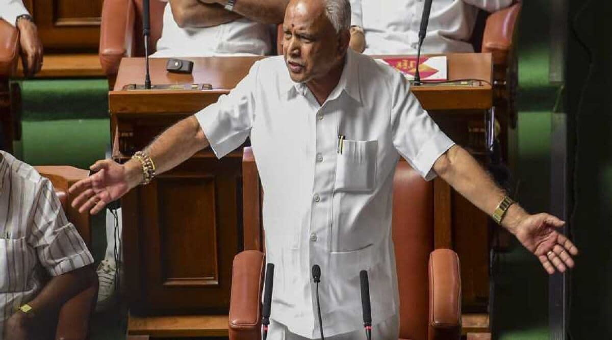 कर्नाटक विधानसभा उपचुनाव 2019: येदियुरप्पा सरकार की आज अग्नि परीक्षा, 15 सीटों पर कड़ी सुरक्षा के बीच डाले जाएंगे वोट कर्नाटक विधानसभा उपचुनाव 2019: येदियुरप्पा सरकार की आज अग्नि परीक्षा, 15 सीटों पर कड़ी सुरक्षा के बीच डाले जाएंगे वोट