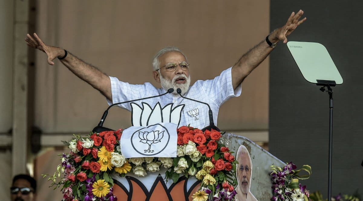 पीएम मोदी ने सीएए विरोधी प्रदर्शन पर कहा-आगजनी में शामिल लोगों की पहचान उनके कपड़ों से ही हो जाती है पीएम मोदी ने सीएए विरोधी प्रदर्शन पर कहा-आगजनी में शामिल लोगों की पहचान उनके कपड़ों से ही हो जाती है