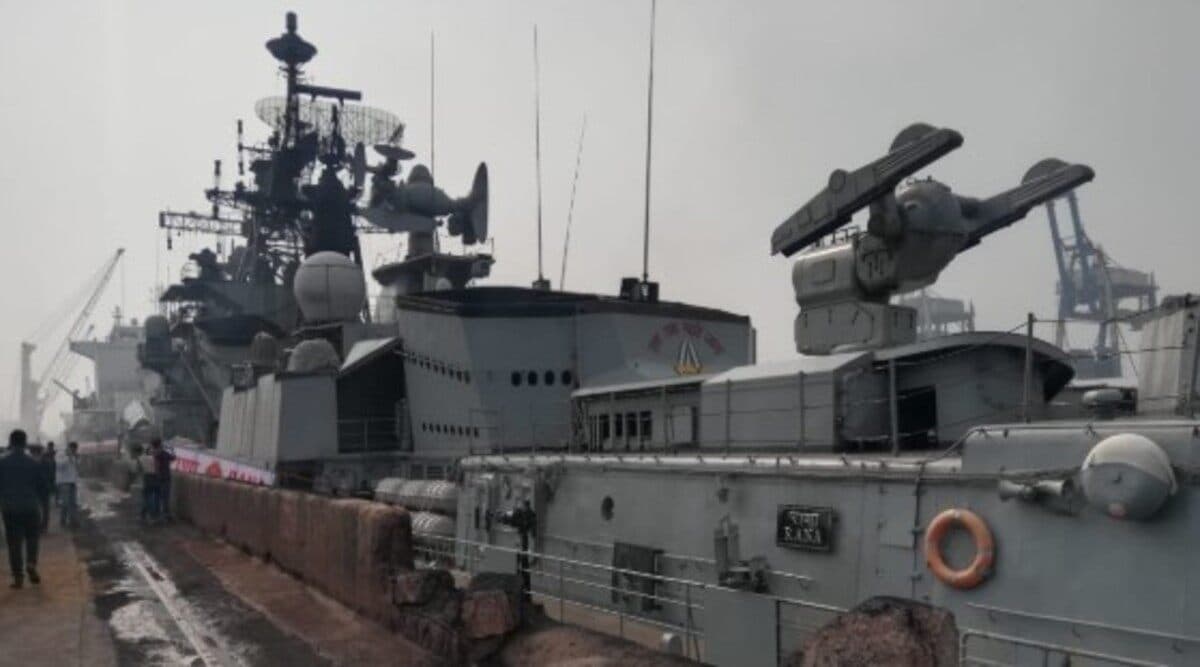 Navy Day 2019: 4 दिसंबर को ही क्यों मनाया जाता है नेवी डे, जानें इस दिवस का महत्व और भारतीय नौसेना का गौरवशाली इतिहास Navy Day 2019: 4 दिसंबर को ही क्यों मनाया जाता है नेवी डे, जानें इस दिवस का महत्व और भारतीय नौसेना का गौरवशाली इतिहास