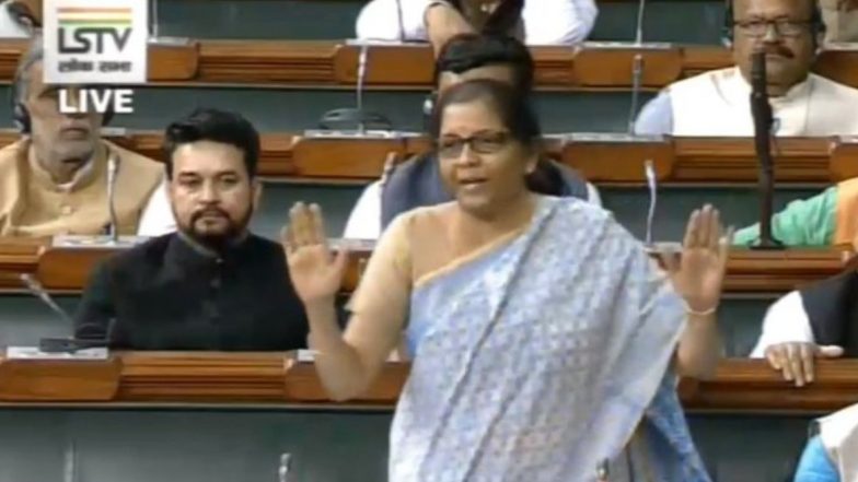 Budget 2020: दो वित्त अधिकारियों के बिना बजट बनाने में जुटी निर्मला सीतारमण के सामने ये हैं सबसे बड़ी चुनौतियां