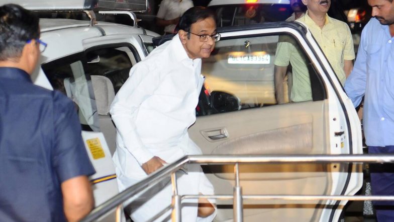 एयरसेल-मैक्सिस मामला: पी चिदंबरम और बेटे कार्तिक के खिलाफ जांच पूरी करने के लिए सीबीआई, ईडी को 4 मई तक का वक्त कोर्ट ने दिया