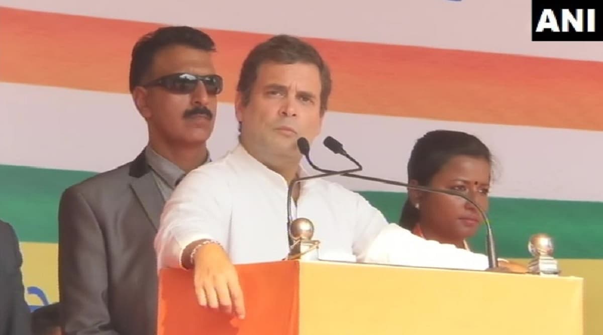 उन्नाव रेप केस: राहुल गांधी का केंद्र पर बड़ा हमला, कहा-यूपी में बीजेपी के एक विधायक ने बलात्कार किया, लेकिन मोदी ने एक शब्द तक नहीं बोला उन्नाव रेप केस: राहुल गांधी का केंद्र पर बड़ा हमला, कहा-यूपी में बीजेपी के एक विधायक ने बलात्कार किया, लेकिन मोदी ने एक शब्द तक नहीं बोला