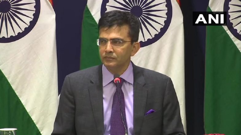 Coronavirus: भारत ने कहा अगर PAK मदद मांगे तो हम चीन में फंसे पाकिस्तानी छात्रों को निकालने में करेंगे पूरी मदद