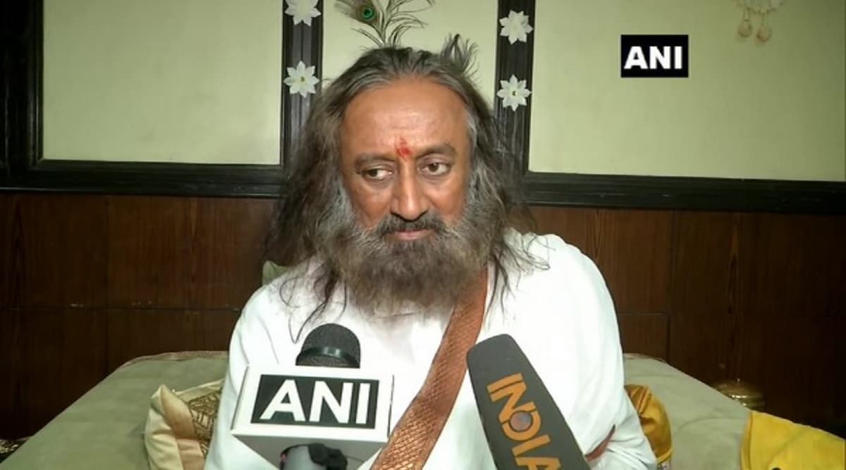 श्री श्री रविशंकर ने मोदी सरकार से किया 1 लाख श्रीलंकाई तमिलों को नागरिकता देने का अनुरोध श्री श्री रविशंकर ने मोदी सरकार से किया 1 लाख श्रीलंकाई तमिलों को नागरिकता देने का अनुरोध
