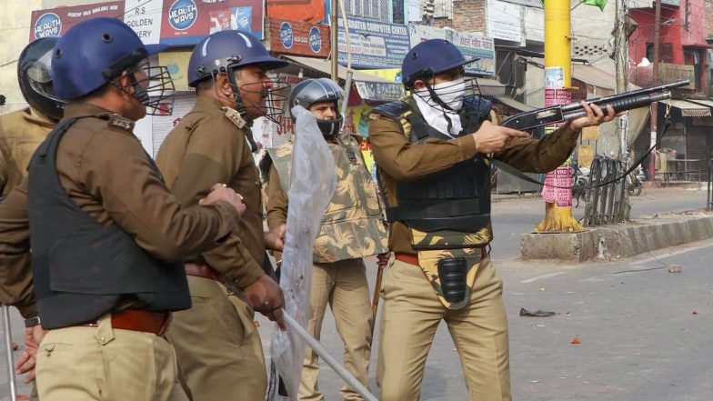 यूपी: CAA के विरोध में जारी प्रदर्शन पर गरमाई सियासत, मृतकों के परिजनों से लखनऊ में TMC प्रतिनिधि मंडल करेगा मुलाकात