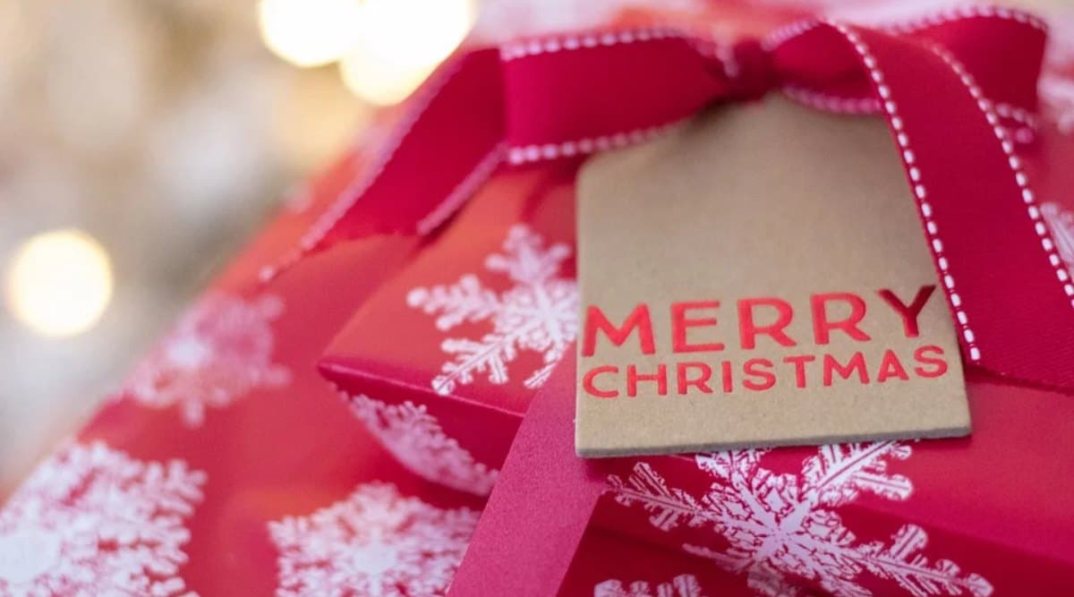 Christmas 2019 Secret Santa Gift Under 500: क्रिसमस पर सीक्रेट सैंटा बनकर देना चाहते हैं अपनों को तोहफा तो 500 रुपए से भी कम में खरीदे ये खास गिफ्ट्स Christmas 2019 Secret Santa Gift Under 500: क्रिसमस पर सीक्रेट सैंटा बनकर देना चाहते हैं अपनों को तोहफा तो 500 रुपए से भी कम में खरीदे ये खास गिफ्ट्स