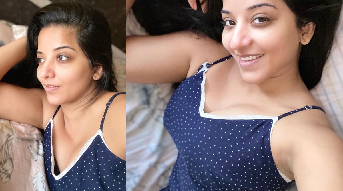नाईट ड्रेस पहन मोनालिसा ने फैंस को कहा गुड मॉर्निंग, शेयर की Hot Photos नाईट ड्रेस पहन मोनालिसा ने फैंस को कहा गुड मॉर्निंग, शेयर की Hot Photos