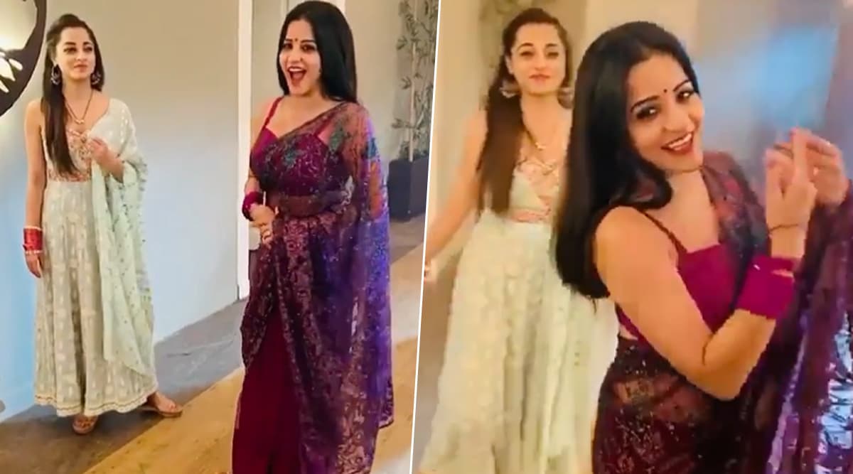 Monalisa Hot Video: भोजपुरी स्टार मोनालिसा का हॉट डांस वीडियो इंटरनेट पर हुआ Viral Monalisa Hot Video: भोजपुरी स्टार मोनालिसा का हॉट डांस वीडियो इंटरनेट पर हुआ Viral