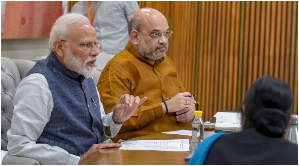 मोदी कैबिनेट की बैठक शुरू, नागरिकता संशोधन बिल को लेकर हो सकती है चर्चा, जल्द संसद में पेश किए जाने की संभावना मोदी कैबिनेट की बैठक शुरू, नागरिकता संशोधन बिल को लेकर हो सकती है चर्चा, जल्द संसद में पेश किए जाने की संभावना