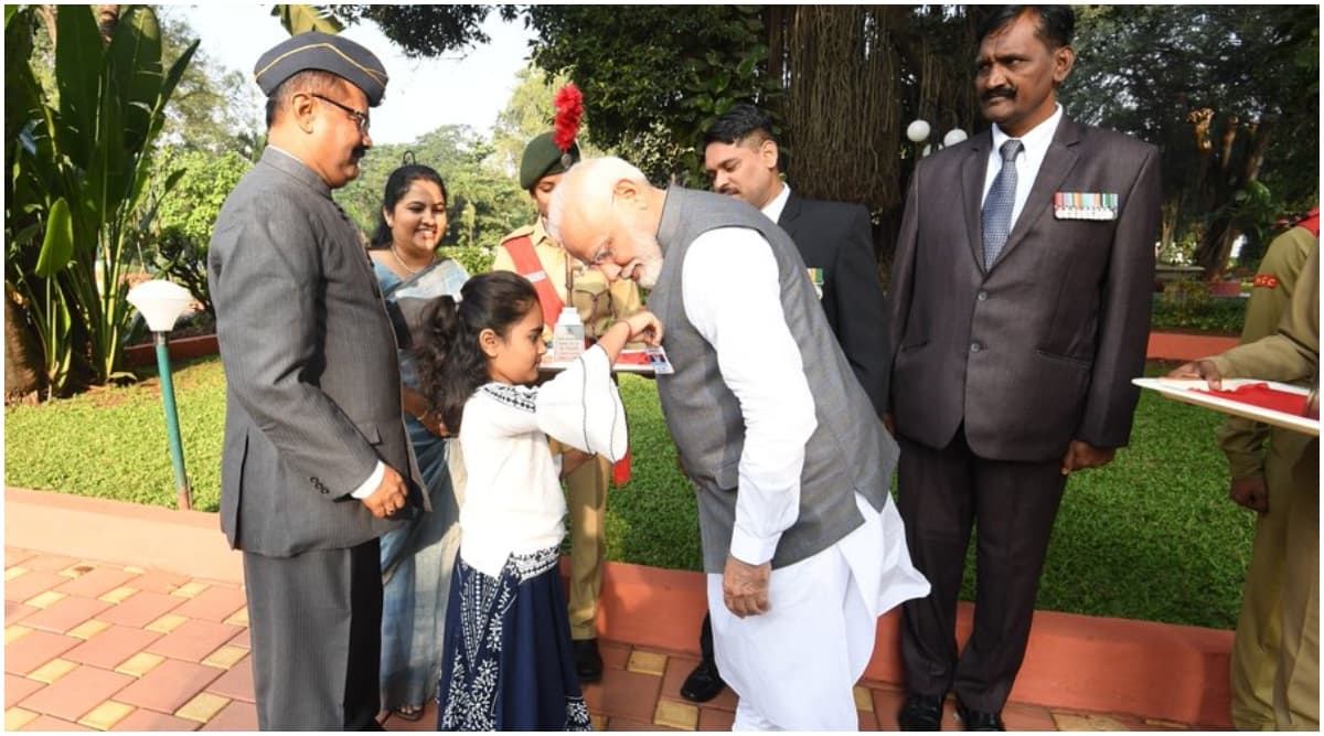 सशस्त्र बल झंडा दिवस: पीएम मोदी ने जवानों के साहस को किया सलाम सशस्त्र बल झंडा दिवस: पीएम मोदी ने जवानों के साहस को किया सलाम