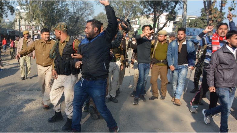 नागरिकता संशोधन बिल के खिलाफ पूर्वोत्तर राज्यों में आंदोलन तेज, जनजीवन प्रभावित