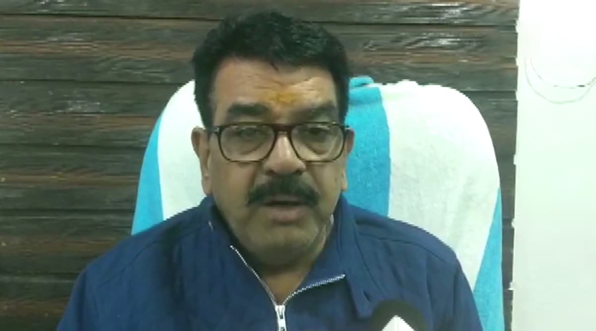 मध्य प्रदेश: आठ साल की बेटी के बलात्कार के आरोप में पुलिस ने पिता को किया गिरफ्तार मध्य प्रदेश: आठ साल की बेटी के बलात्कार के आरोप में पुलिस ने पिता को किया गिरफ्तार