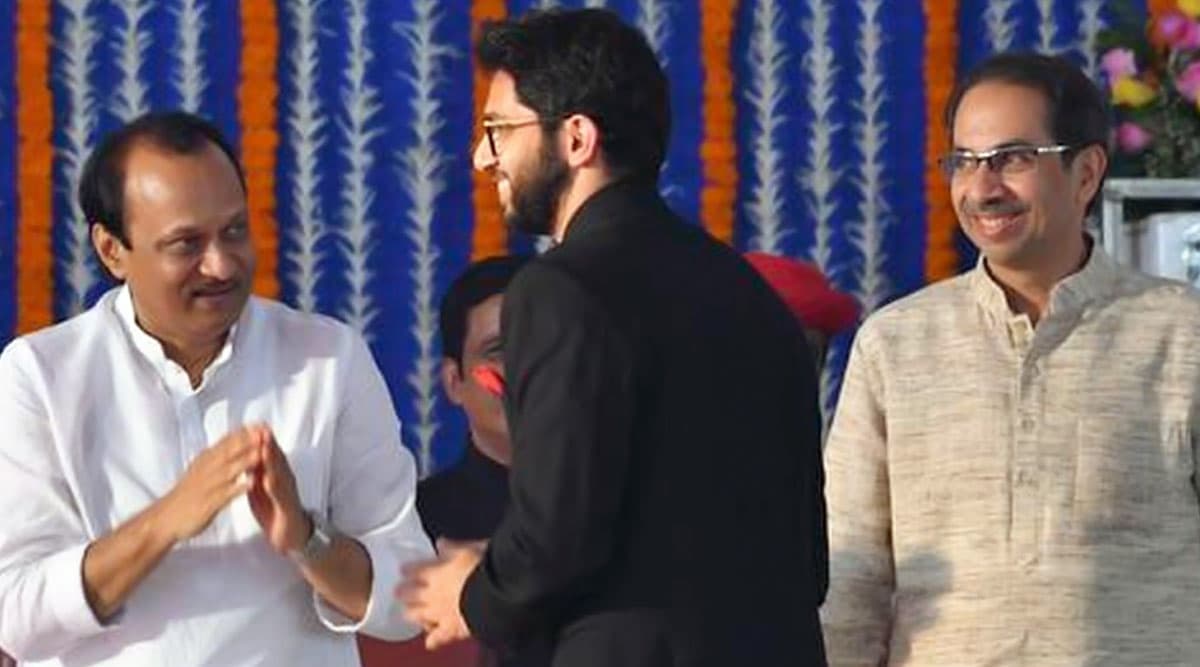 महाराष्ट्र में विभागों का बंटवारा: अजित पवार को वित्त मंत्रालय तो आदित्य ठाकरे को मिला पर्यटन विभाग, यहां देखें उद्धव ठाकरे के मंत्रिमंडल की पूरी लिस्ट महाराष्ट्र में विभागों का बंटवारा: अजित पवार को वित्त मंत्रालय तो आदित्य ठाकरे को मिला पर्यटन विभाग, यहां देखें उद्धव ठाकरे के मंत्रिमंडल की पूरी लिस्ट