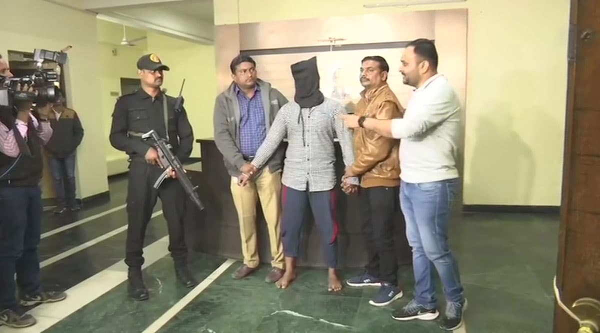 गुजरात ATS को मिली बड़ी कामयाबी, ISIS के आतंकी को वडोदरा से पकड़ा गुजरात ATS को मिली बड़ी कामयाबी, ISIS के आतंकी को वडोदरा से पकड़ा