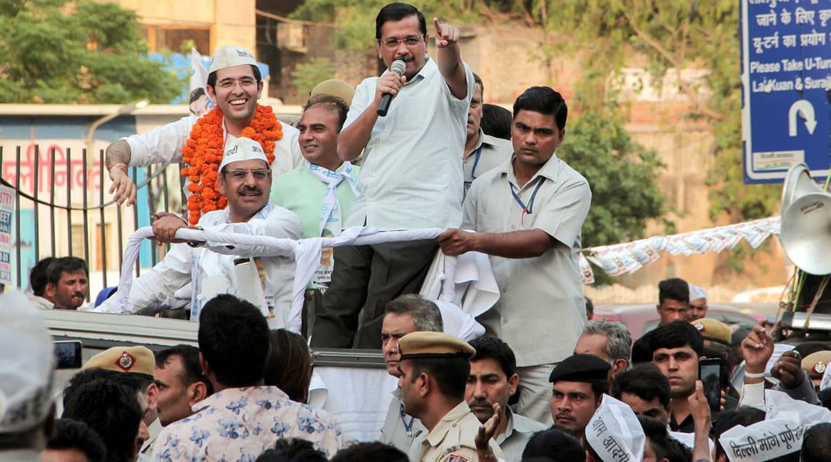 दिल्ली विधानसभा चुनाव परिणाम 2020: शुरुआती रुझान में AAP को पूर्ण बहुतम, अरविंद केजरीवाल जीत की हैट्रिक की ओर दिल्ली विधानसभा चुनाव परिणाम 2020: शुरुआती रुझान में AAP को पूर्ण बहुतम, अरविंद केजरीवाल जीत की हैट्रिक की ओर