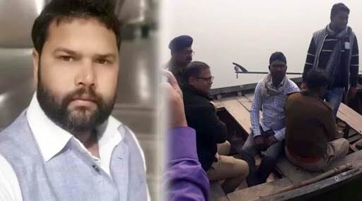 उत्तर प्रदेश: पत्नी की हत्या कर लाश फेंकने गया एसपी का नेता बांध में डूबा, शव तलाशने में जुटे गोताखोर उत्तर प्रदेश: पत्नी की हत्या कर लाश फेंकने गया एसपी का नेता बांध में डूबा, शव तलाशने में जुटे गोताखोर