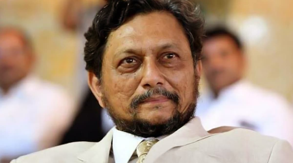 देश के CJI बोबडे ने नागपुर में न्यायाधीशों और वकीलों के साथ खेला क्रिकेट, देखें वीडियो देश के CJI बोबडे ने नागपुर में न्यायाधीशों और वकीलों के साथ खेला क्रिकेट, देखें वीडियो