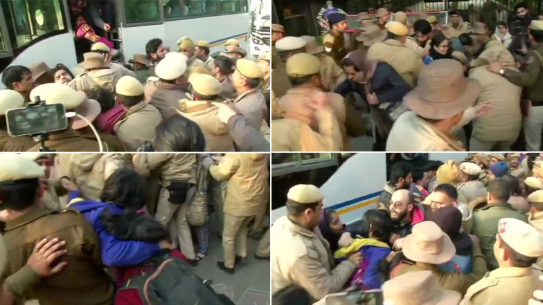 VIDEO; दिल्ली में जामिया फायरिंग के बाद पुलिस मुख्यालय के बाहर प्रदर्शन पर बैठे लोगों के खिलाफ पुलिस का एक्नेशन, किया डीटेन