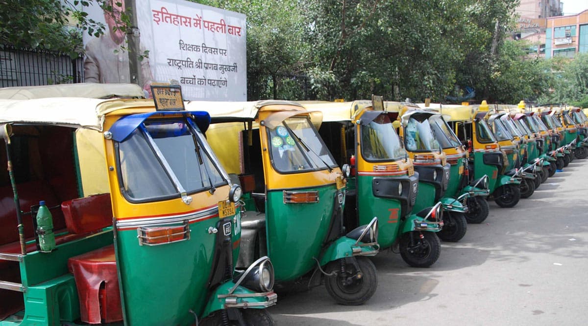 15 साल से ज्यादा पुराने तिपहिया वाहनों की सड़कों से होगी छुट्टी, पंजाब सरकार का फैसला 15 साल से ज्यादा पुराने तिपहिया वाहनों की सड़कों से होगी छुट्टी, पंजाब सरकार का फैसला