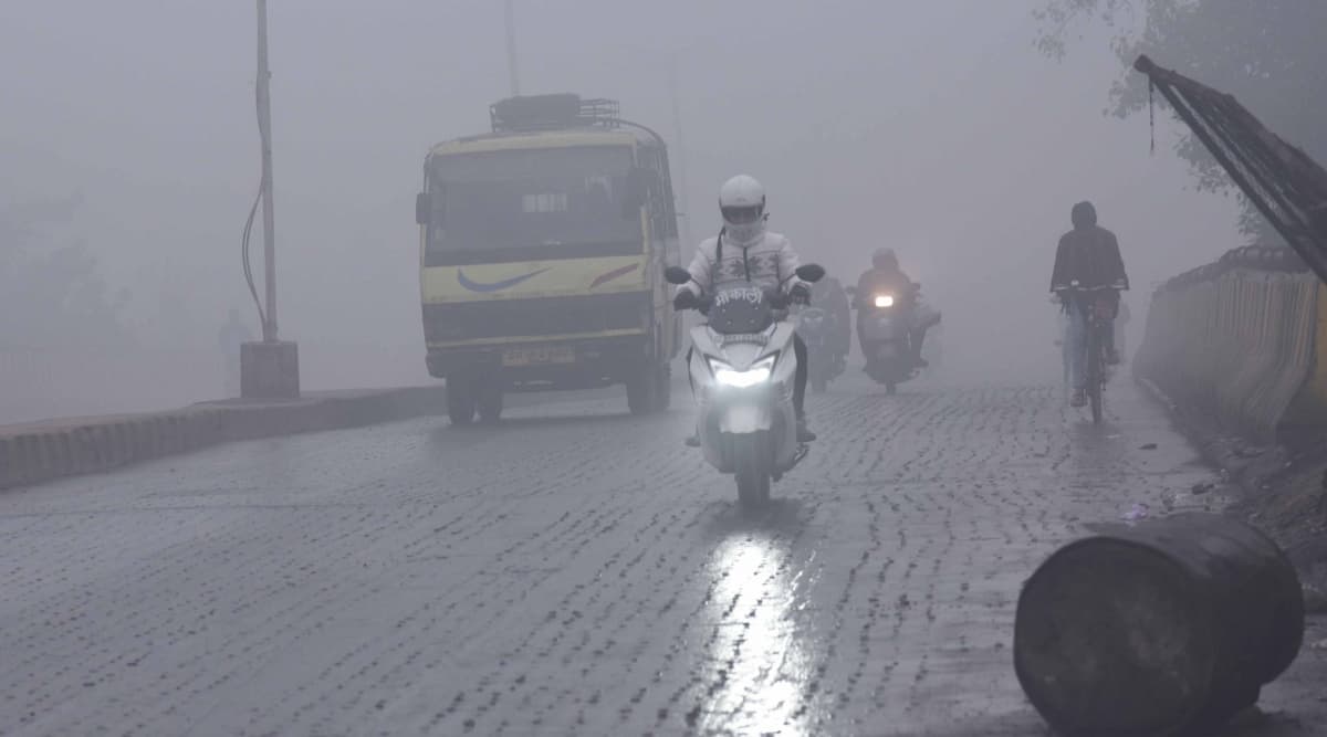 उत्तर भारत में मौसम ने ली करवट, दिल्ली में झमाझम बारिश- शिमला और मनाली में फिर बर्फबारी उत्तर भारत में मौसम ने ली करवट, दिल्ली में झमाझम बारिश- शिमला और मनाली में फिर बर्फबारी