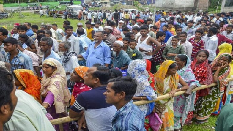 जनगणना 2021: रजिस्ट्रार जनरल और जनगणना आयुक्त विवेक जोशी ने जारी किया नोटिफिकेशन, लोगों से पूछे जाएंगे ऐसे सवाल, देखें पूरी लिस्ट