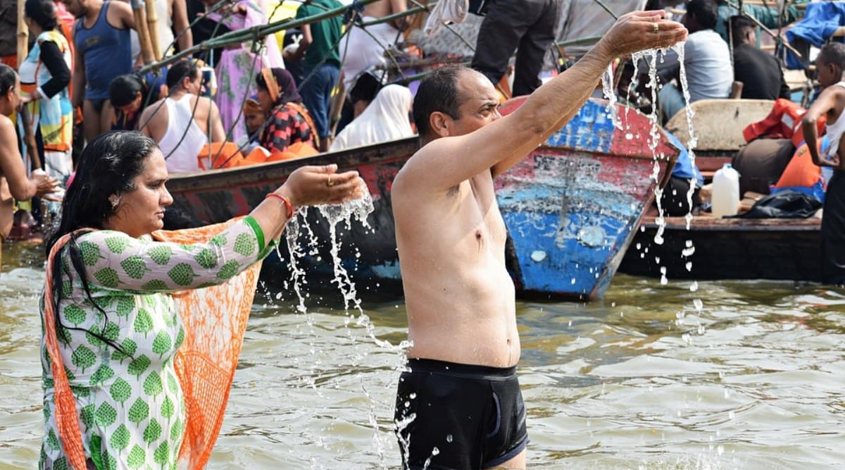 Paush Purnima 2020: पौष पूर्णिमा पर गंगा स्नान व दान करने से होती है मोक्ष की प्राप्ति, जानें शुभ मुहूर्त, व्रत विधि और महत्व Paush Purnima 2020: पौष पूर्णिमा पर गंगा स्नान व दान करने से होती है मोक्ष की प्राप्ति, जानें शुभ मुहूर्त, व्रत विधि और महत्व