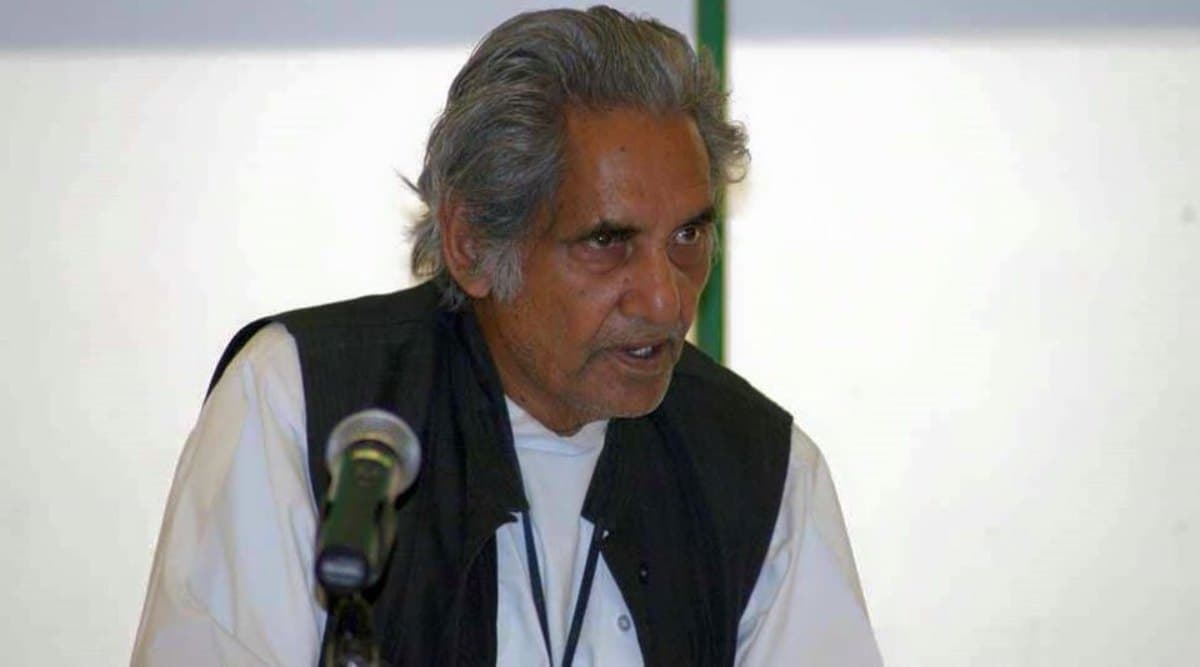 गोपालदास नीरज की 95वीं जयंती पर विशेष: आंसू जब सम्मानित होंगे, मुझको याद किया जाएगा... गोपालदास नीरज की 95वीं जयंती पर विशेष: आंसू जब सम्मानित होंगे, मुझको याद किया जाएगा...