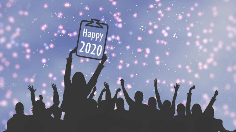 New Year’s Day 2020: नए साल के पहले दिन इन Greetings को HD Wallpapers, WhatsApp Stickers, और Hike GIFs के जरिए भेजकर दें शुभकामनाएं