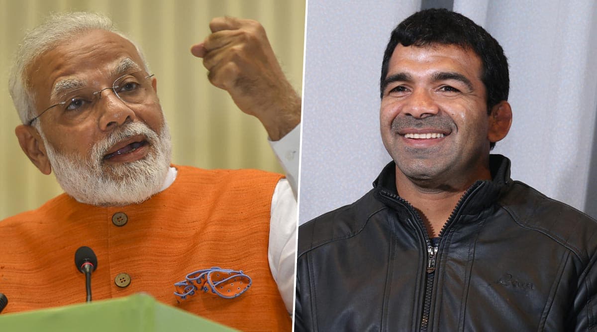 पहलवान वीरेंद्र सिंह ने पीएम मोदी को भेजा शादी का कार्ड, नागपुर की अनाथ गूंगी लड़की से कर रहे हैं विवाह पहलवान वीरेंद्र सिंह ने पीएम मोदी को भेजा शादी का कार्ड, नागपुर की अनाथ गूंगी लड़की से कर रहे हैं विवाह