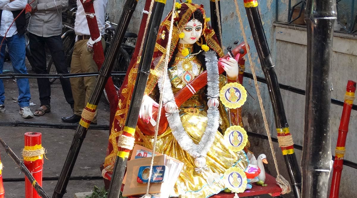 Vasant Panchami 2020: ज्ञान की देवी मां सरस्वती के संदर्भ में 9 चमत्कारिक तथ्य, जिन्हें जानकर आप भी रह जाएंगे दंग Vasant Panchami 2020: ज्ञान की देवी मां सरस्वती के संदर्भ में 9 चमत्कारिक तथ्य, जिन्हें जानकर आप भी रह जाएंगे दंग