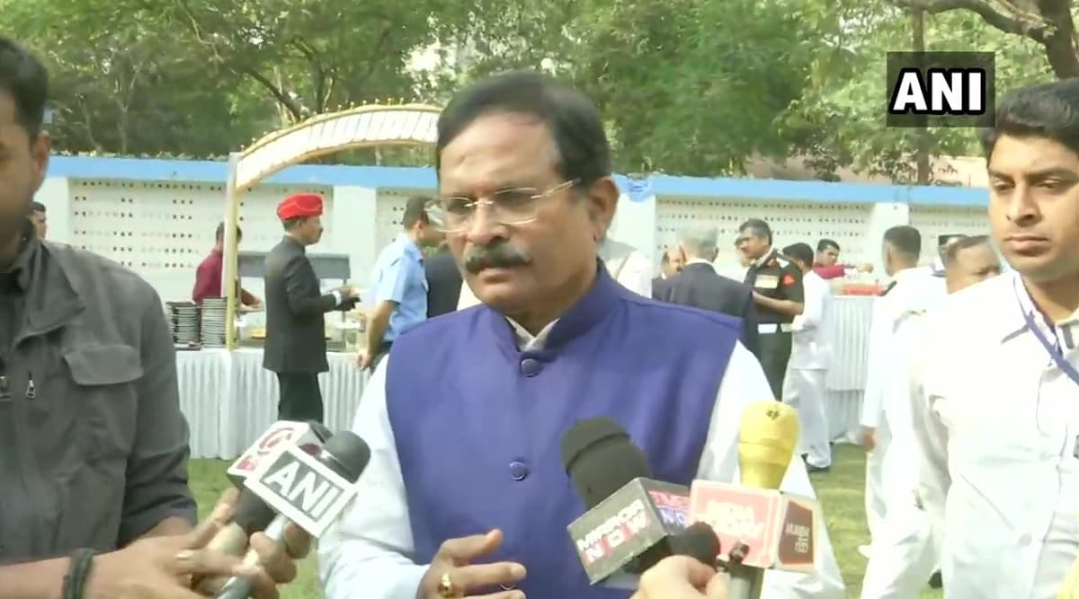 POK को लेकर सेना प्रमुख मनोज नरवाने के बयान पर रक्षा राज्यमंत्री श्रीपद नायक बोले-इनका तो जज़्बा यही है, सरकार इस पर करेगी गौर POK को लेकर सेना प्रमुख मनोज नरवाने के बयान पर रक्षा राज्यमंत्री श्रीपद नायक बोले-इनका तो जज़्बा यही है, सरकार इस पर करेगी गौर
