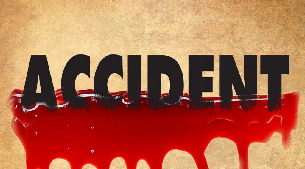 तीन लोग एक शादी समारोह में शमिल होकर लौट रहे थे घर