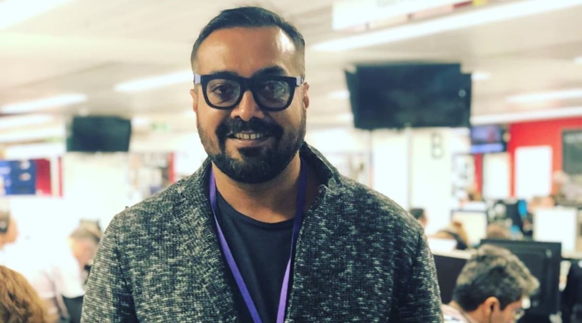 अनुराग कश्यप पर बीजेपी का आरोप, फिल्म मसान के लिए अखिलेश सरकार से लिए थे 2 करोड़ रुपए अनुराग कश्यप पर बीजेपी का आरोप, फिल्म मसान के लिए अखिलेश सरकार से लिए थे 2 करोड़ रुपए