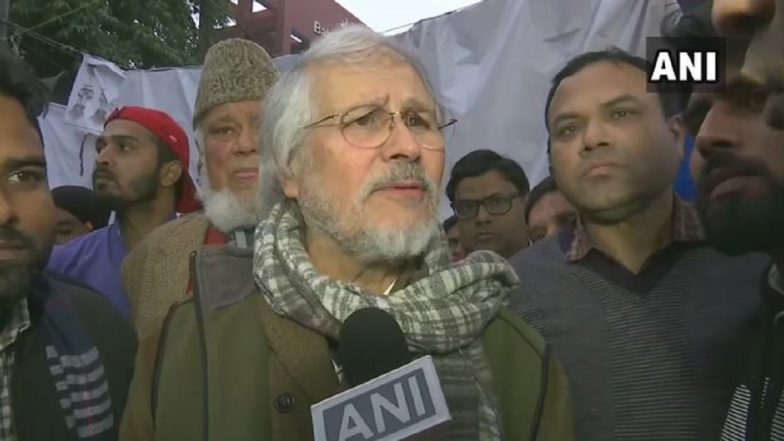 CAA Protest: जामिया में बोले नजीब जंग- नागरिकता कानून में सुधार की जरूरत, साथ ही मुसलमानों को भी जोड़ा जाए