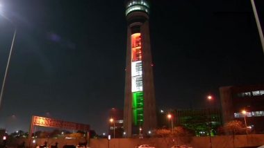 दिल्ली: इंदिरा गांधी अंतरराष्ट्रीय हवाई अड्डे पर एटीसी टॉवर गणतंत्र दिवस से पहले तिरंगे लाइट्स से जगमगाया