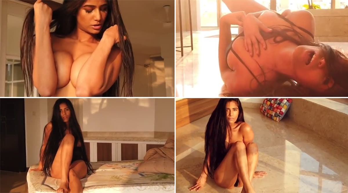 Poonam Pandey Hot Video: पूनम पांडे ने सोशल मीडिया पर कई बोल्ड वीडियोज शेयर कर बवाल मचा दिया है, नजरें नहीं हटा पाएंगे आप Poonam Pandey Hot Video: पूनम पांडे ने सोशल मीडिया पर कई बोल्ड वीडियोज शेयर कर बवाल मचा दिया है, नजरें नहीं हटा पाएंगे आप
